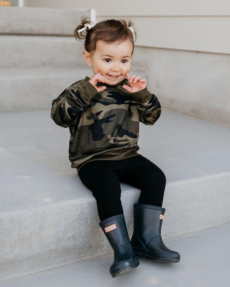 Kids hot sale camo sweatshirt